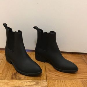 Jeffrey Campbell black pointy toe rain booties 7